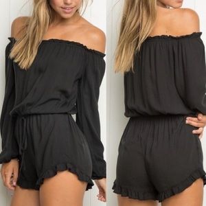 Brandy Melville (J. Galt) Off the Shoulder Romper